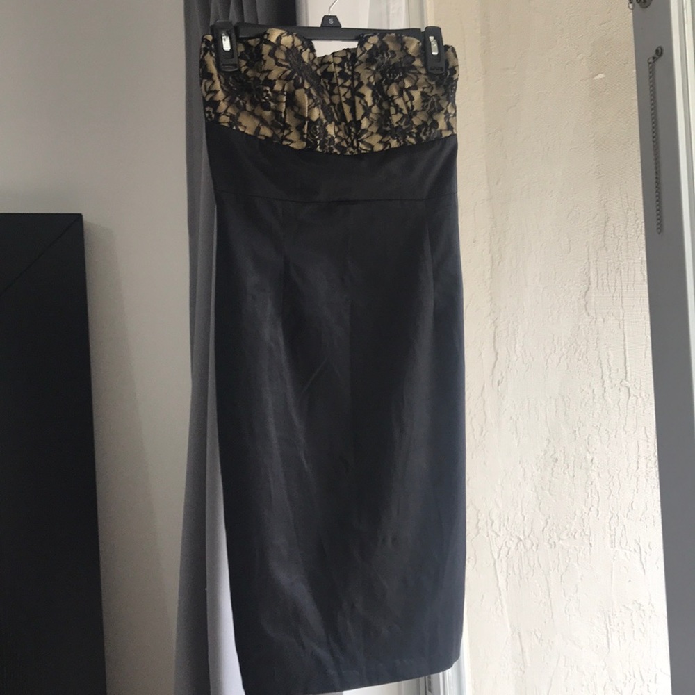 Strapless cocktail lace dress